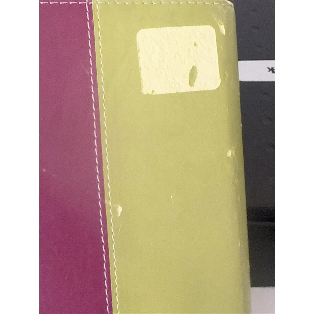 2006 NIV New International Version Holy Bible‎ Lime Green & Maroon-Red Lettering